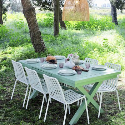 שולחן אלומיניום ירוק נפתח עם כסאות אלומיניום לגינה