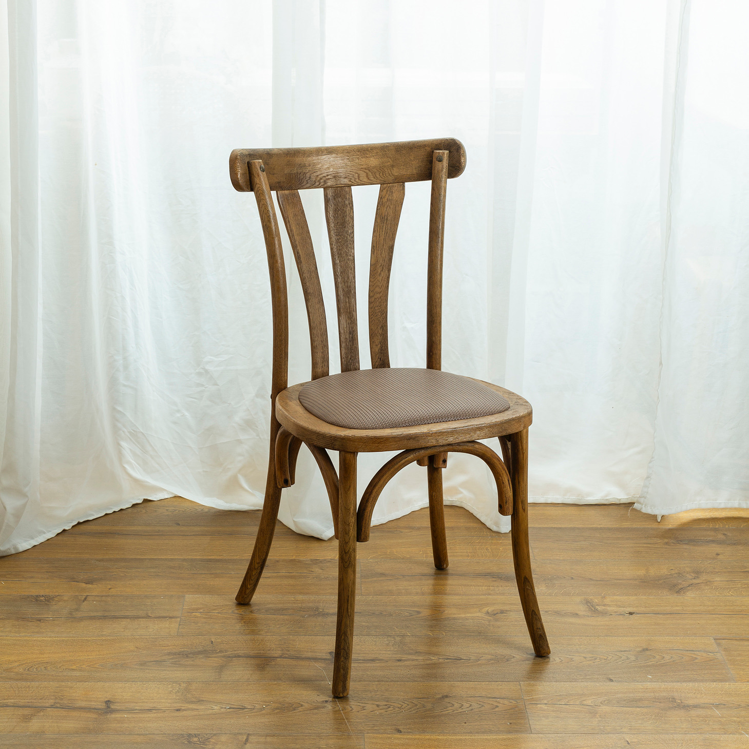 כיסא לפינת האוכל בעיצוב כפרי מושב דמוי עור עץ אלון מלא