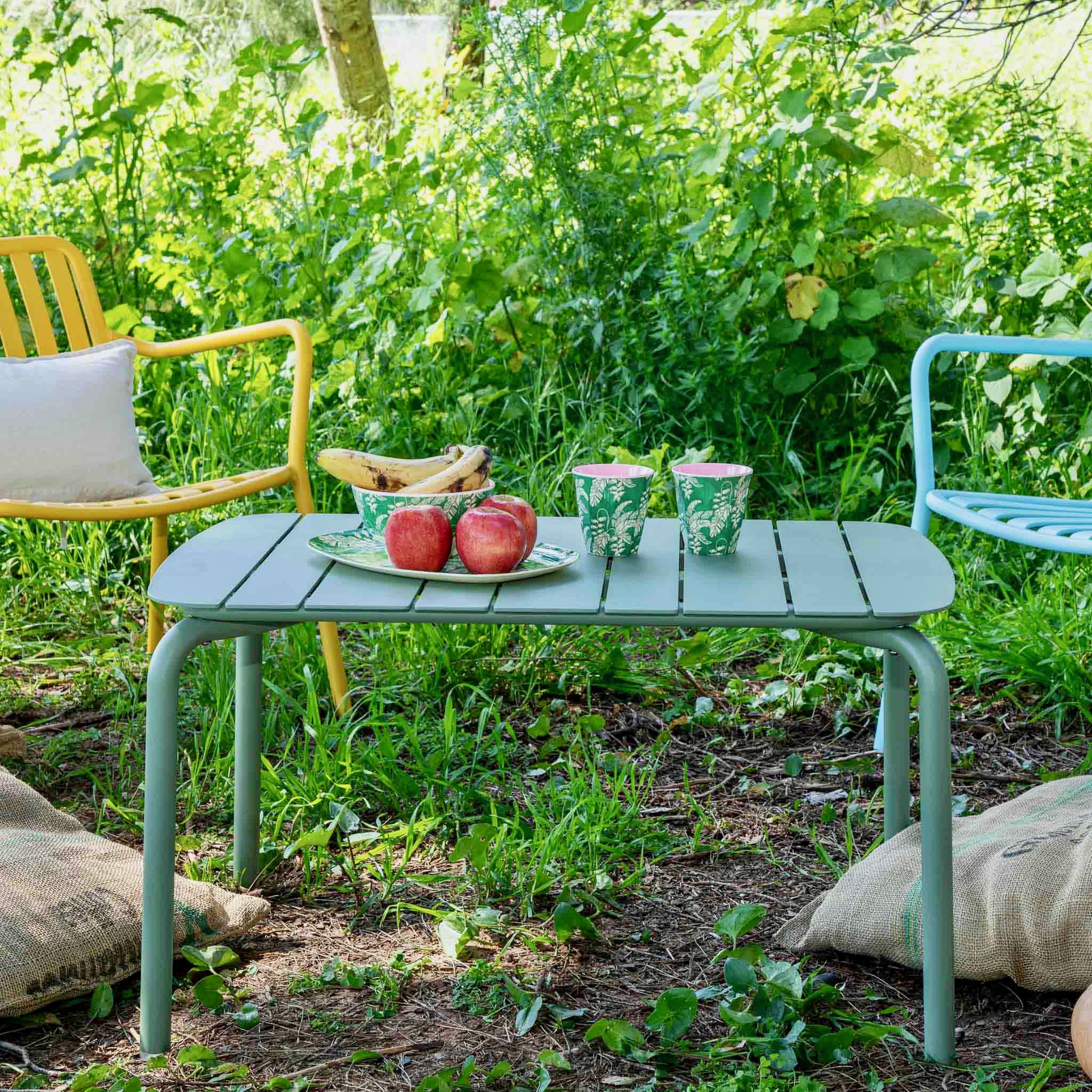 שולחן אלומיניום ירוק לגינה או למרפסת