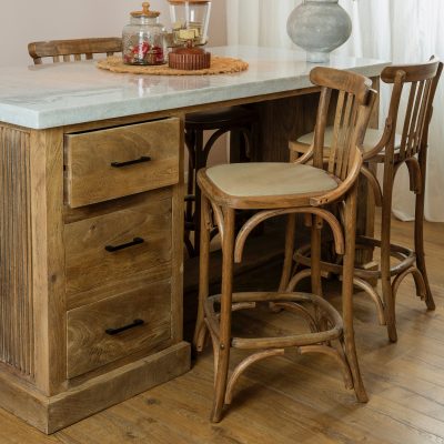 כיסא בר מרופד גב פסים עיצוב כפרי עץ אלון מלא