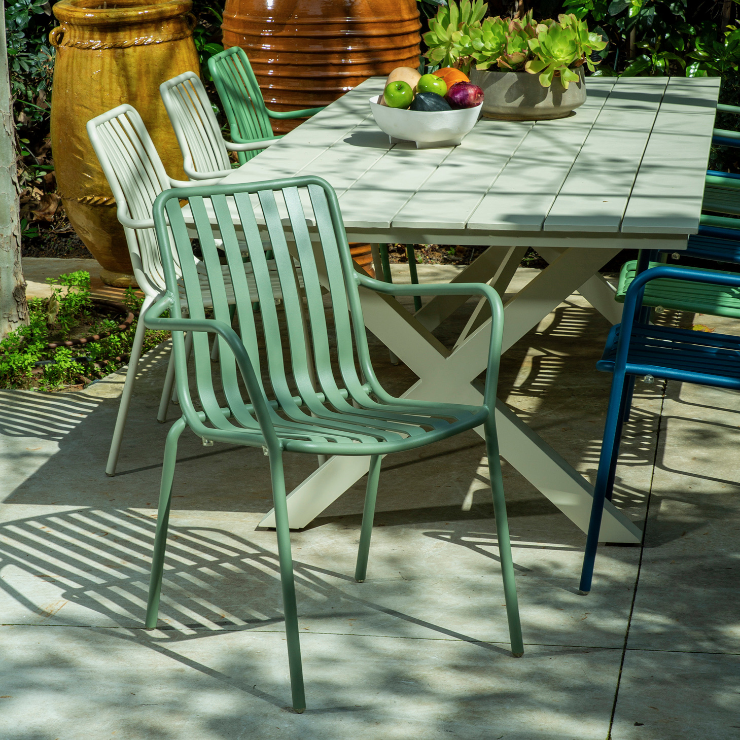 כיסא אלומיניום מעוצב ידיות מסעד אלומיניום עמיד לגינה