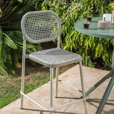 כיסא בר מעוצב אלומיניום עמיד צבע קרם