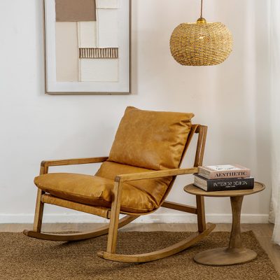 פינת ישיבה בעיצוב כפרי כורסת נדנדה מעוצבת עץ אלון ועור איכותי