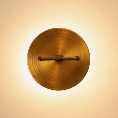 גוף תאורה צמוד קיר פליז איכותי פליז רקוע תאורה מעוצבת