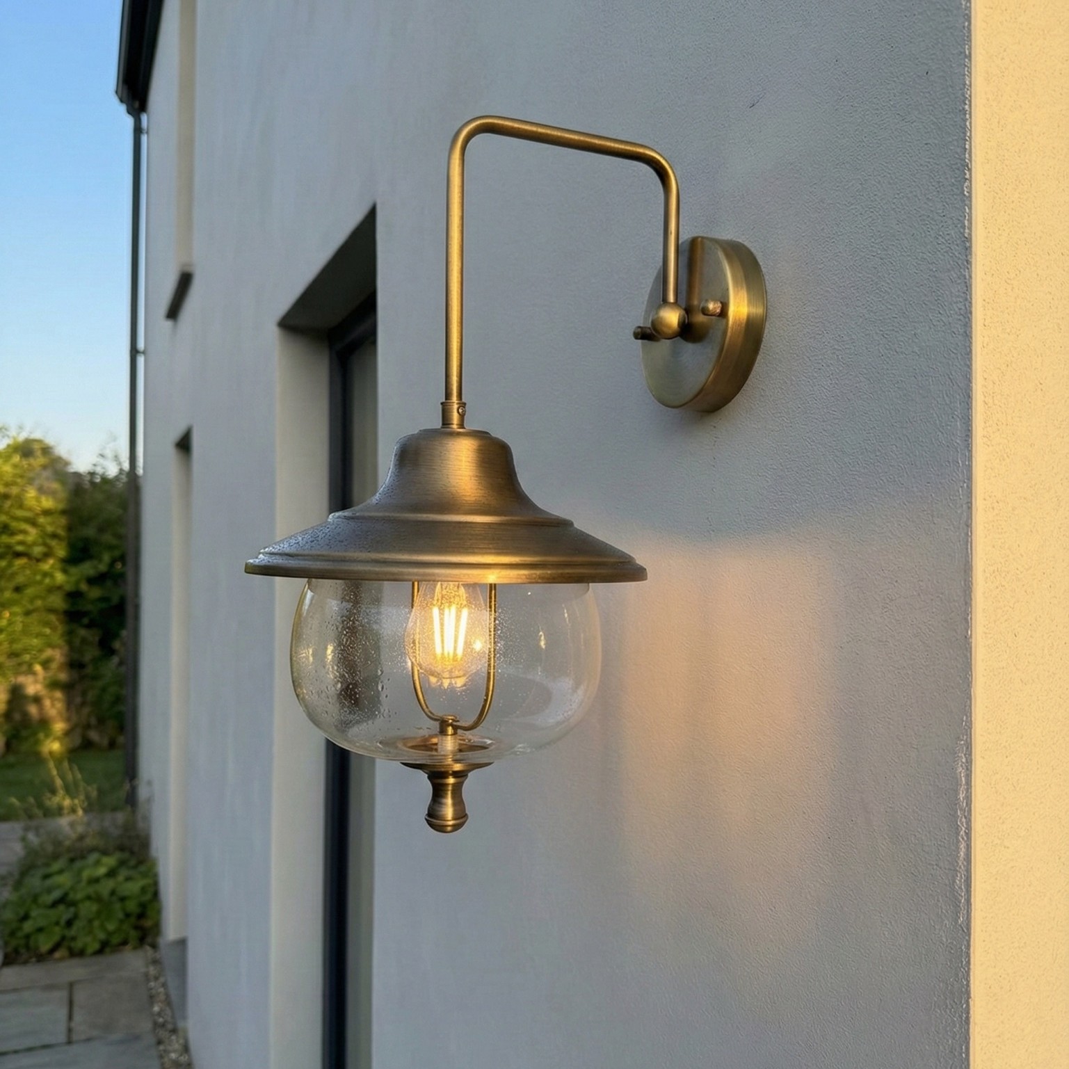 תאורת גינה מעוצבת מוט פליז זכוכית שקופה ועמידה לחוץ