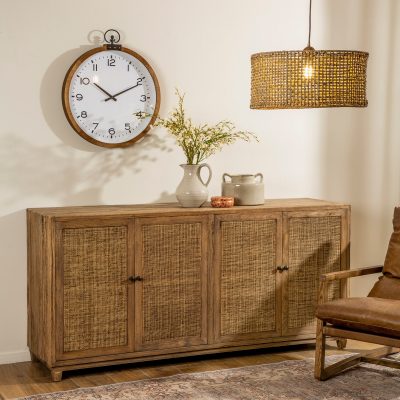 ארון מעוצב לסלון אחסון פרקטי עץ מלא תאורת קש שעון קיר