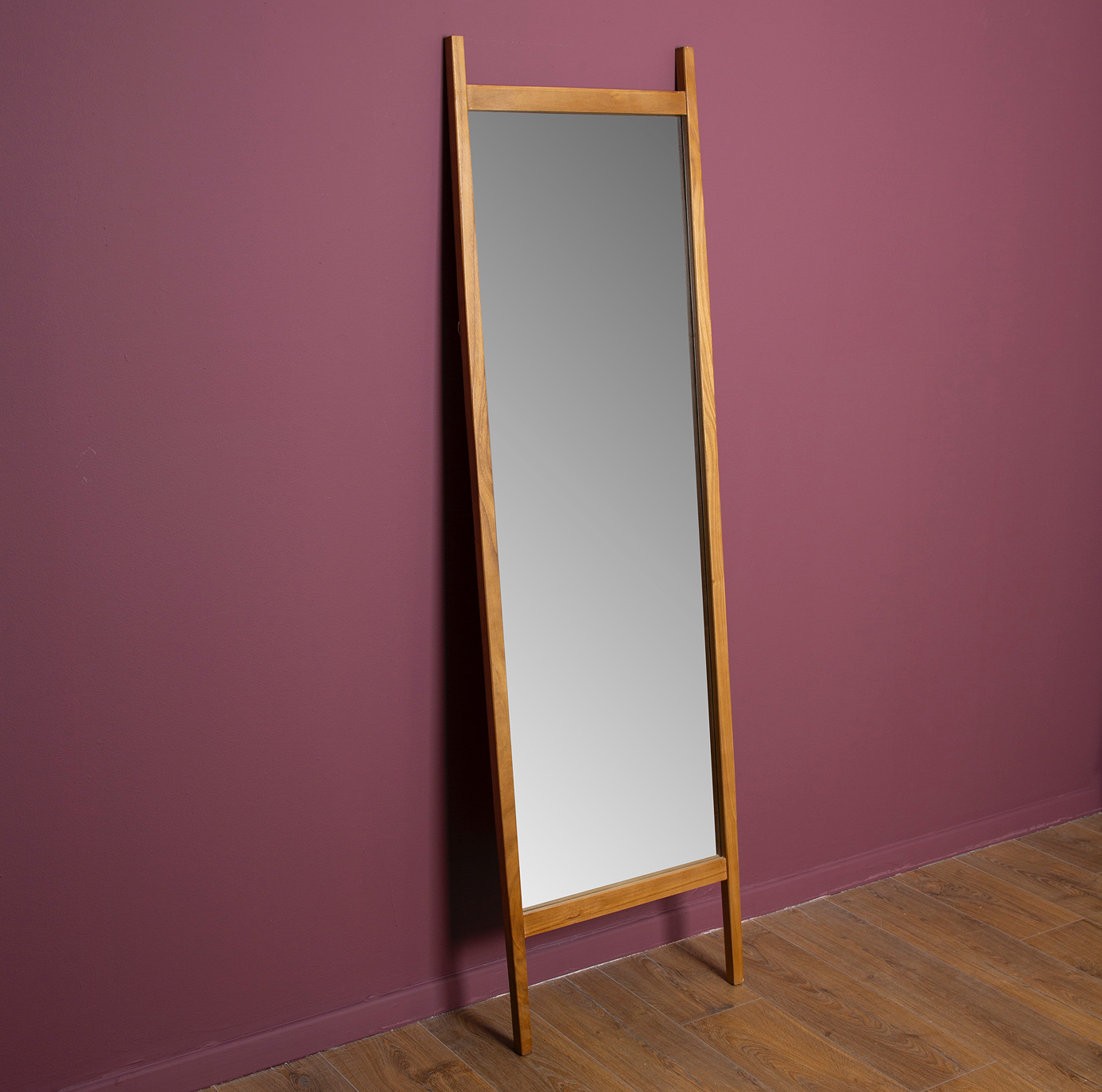 מראת גוף אלגנטית מסגרת עץ מלא עיצוב נורדי כפרי