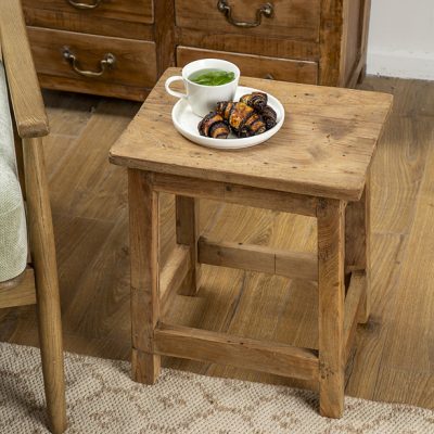 שרפרף עץ טיק טקסטורה טבעית עיצוב כפרי